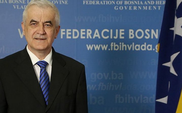 57f3c143-d4d0-460f-8ec9-44370a0a0a64-56307a65-be70-4cf8-ba1e-1abe0a0a0a80-vjekoslav-mandic-zdravstvo-700x402-718x446