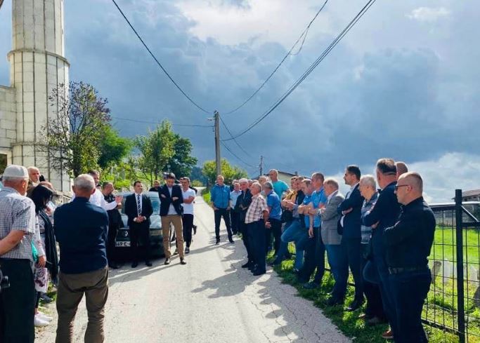 KANDIDATI SDA KAKANJ U BRNJICU SNAŽNA PODRŠKA NARODA, SIGURNO U SVOM I